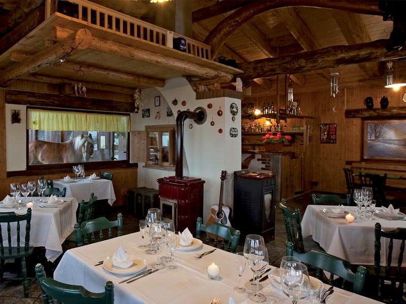 Oasi Zegna – Ristorante Bar al Maneggio Oasi Zegna - Ristorante Bar al Maneggio