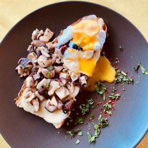 Crostone funghi e toma_Locanda Argimonia