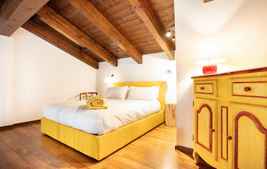 CFaggio-camera-380×241