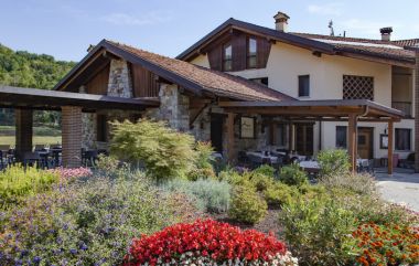 LaBurlaEsterno 380×241